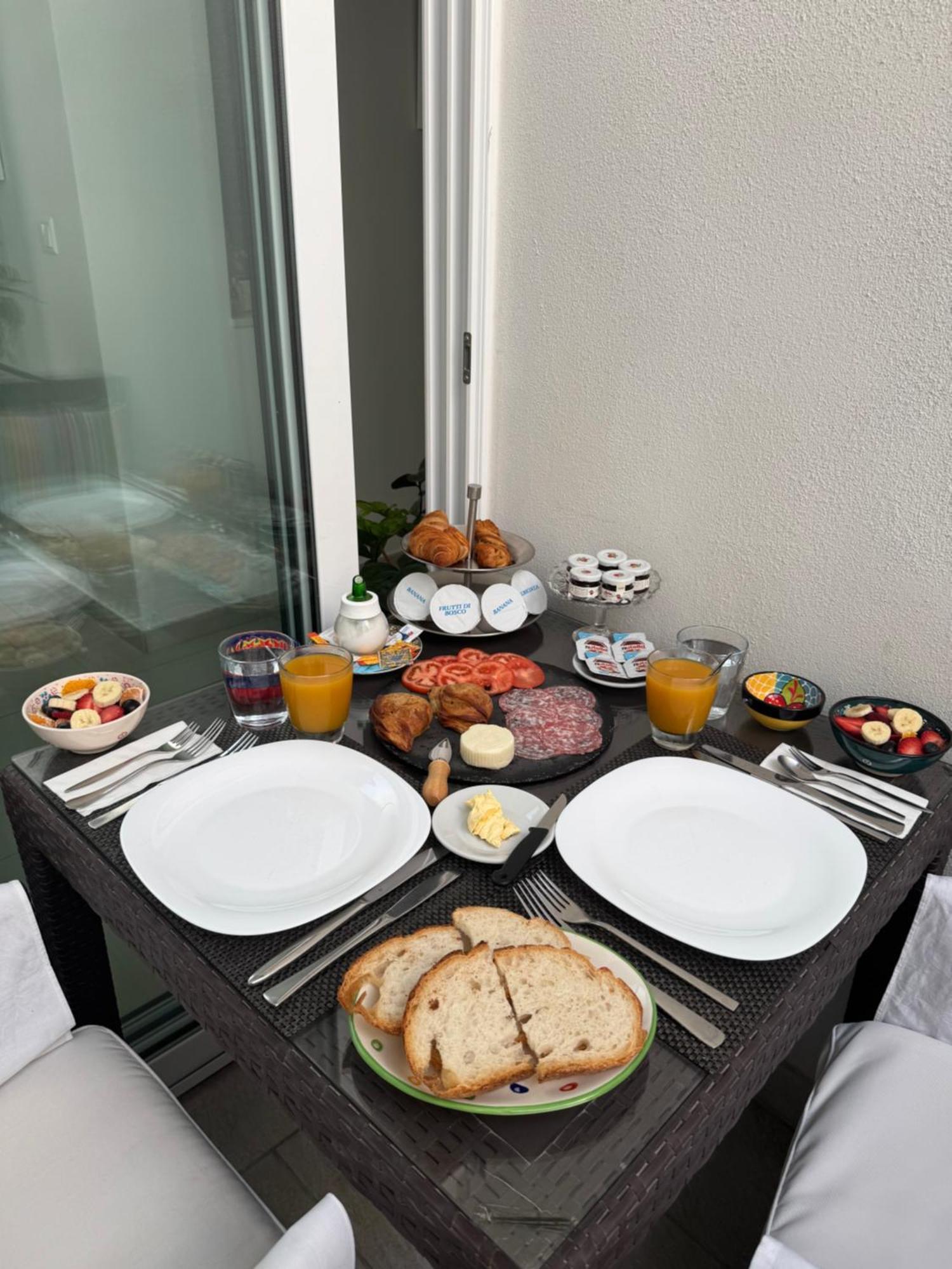 Escape To St Julians Bed & Breakfast Saint Julian's Exterior photo