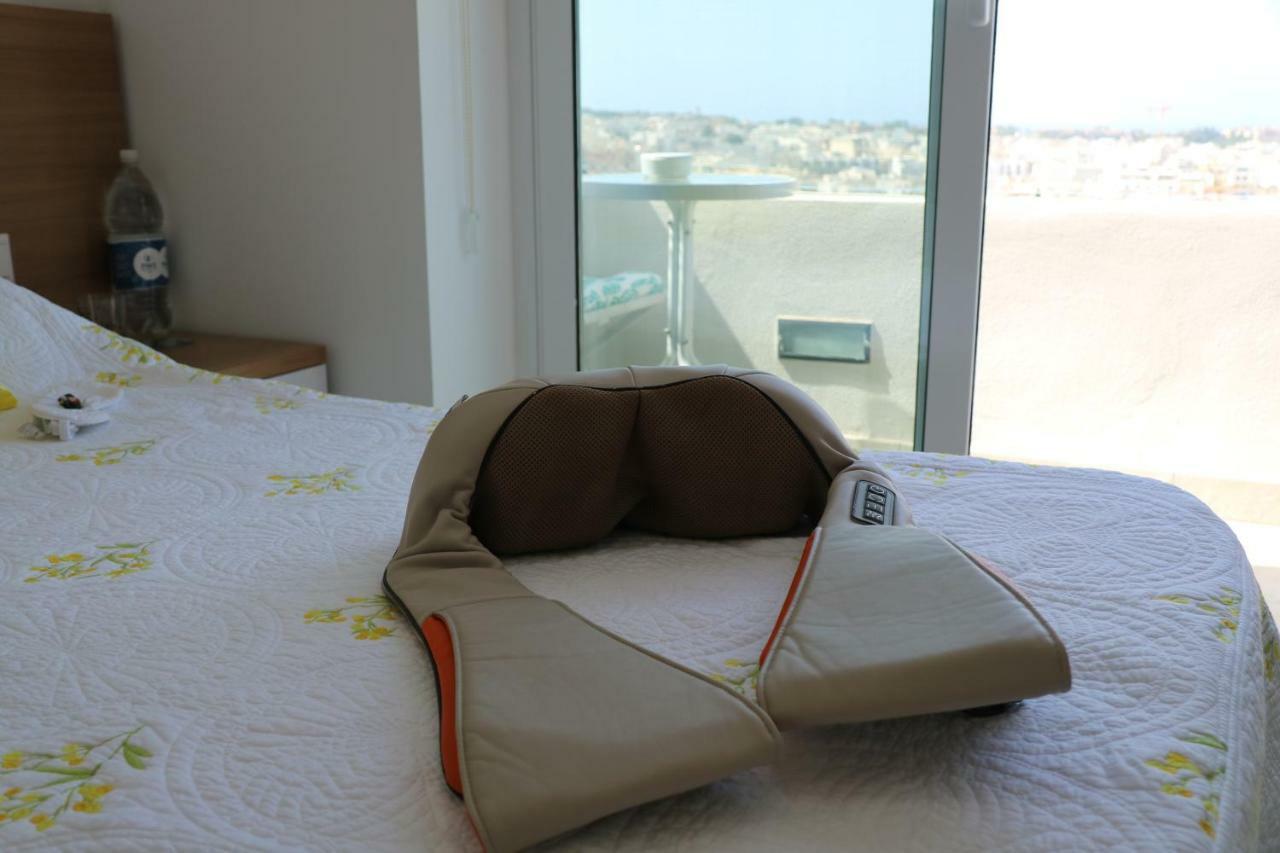 Escape To St Julians Bed & Breakfast Saint Julian's Exterior photo