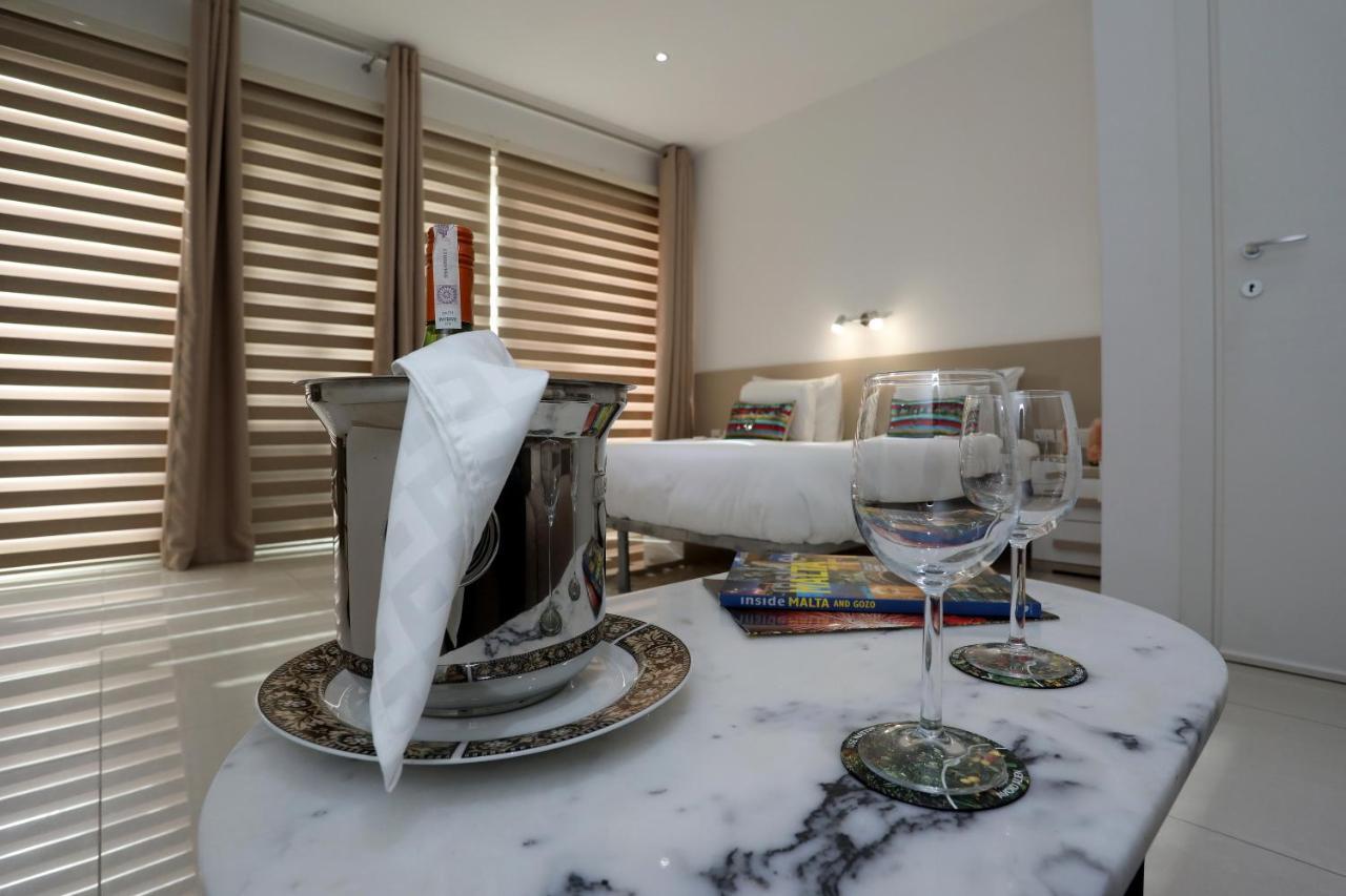 Escape To St Julians Bed & Breakfast Saint Julian's Exterior photo