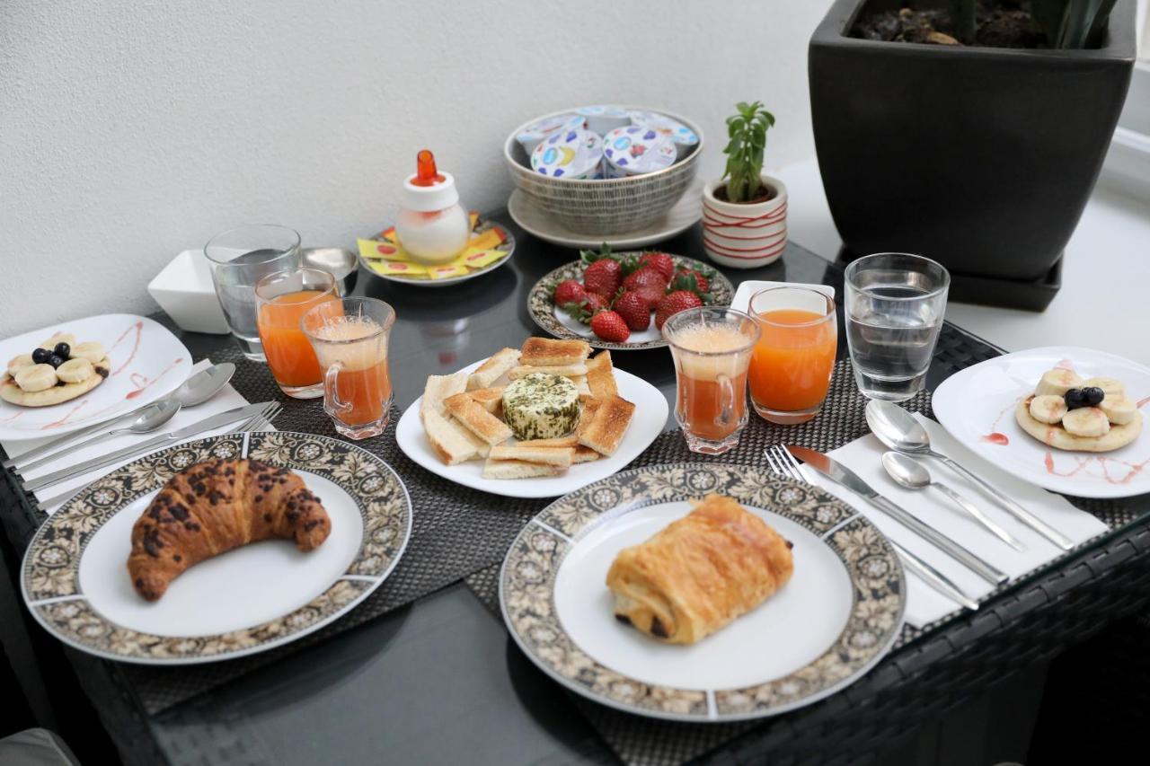 Escape To St Julians Bed & Breakfast Saint Julian's Exterior photo