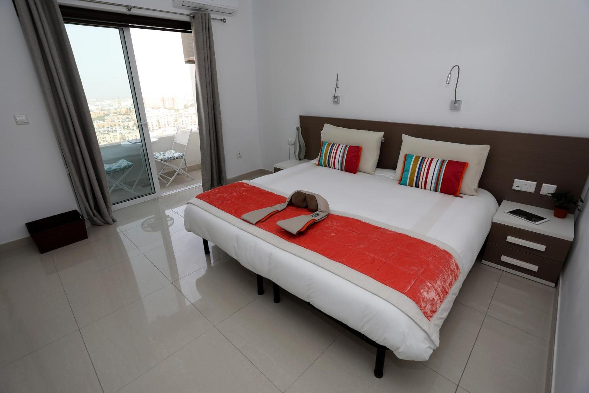 Escape To St Julians Bed & Breakfast Saint Julian's Exterior photo